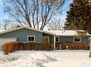 7720 Bona Rd, Mounds View, MN 55112