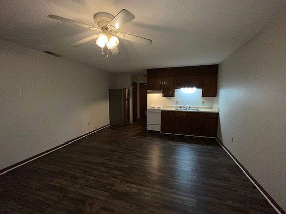 2nd image of 1517 Warnke Rd NW APT D