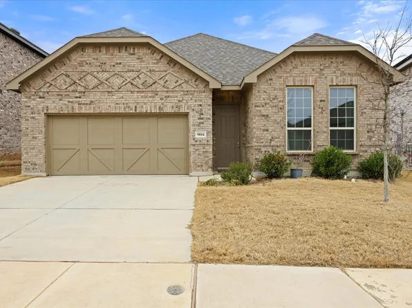 9016 Horse Herd Dr, Fort Worth, TX 76123
