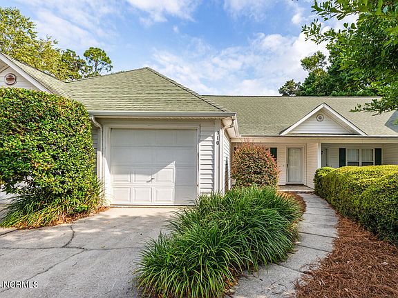 2nd image of 310 Emerald Cove Court