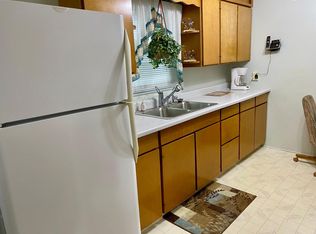 937 Diagonal Rd, Worthington, MN 56187