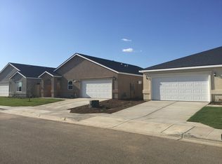 1006 Diamond Way, Madera, CA 93637