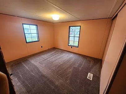 3 bed, 1300 sqft, $1,500 — Photo 4