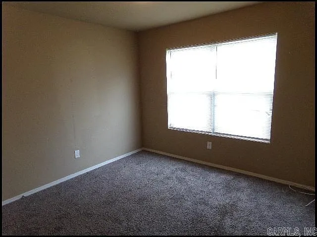 2104 Fern Valley Dr — Photo 10