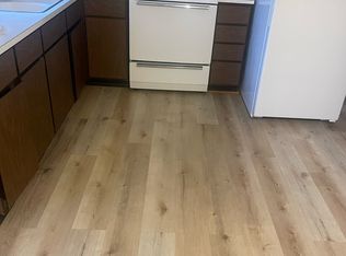 1318 Stevenson Rd, Masury, OH 44438