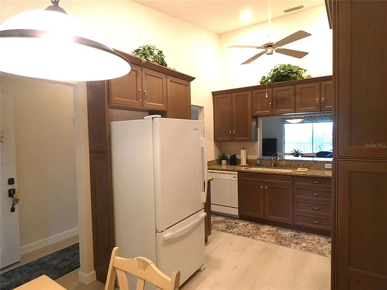 9300 Clubside Cir #1307 — Photo 3