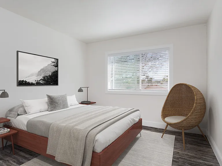 Palm Court Apartments — Photo 1