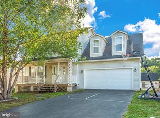 197 Whirlwind Dr, Martinsburg, WV 25404