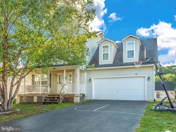 197 Whirlwind Dr, Martinsburg, WV 25404