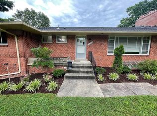 9125 Seven Locks Rd, Bethesda, MD 20817