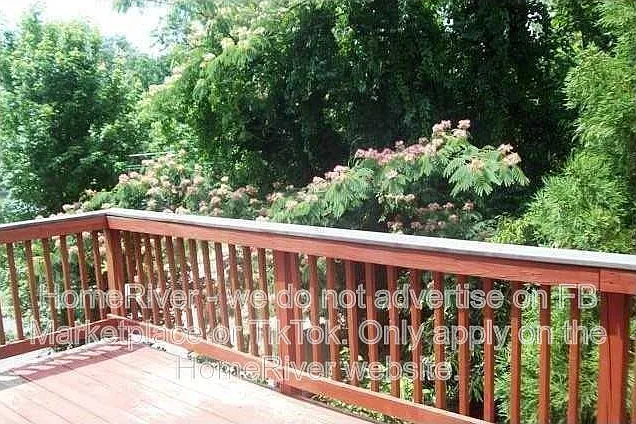 305 Williamson St SE — Photo 23