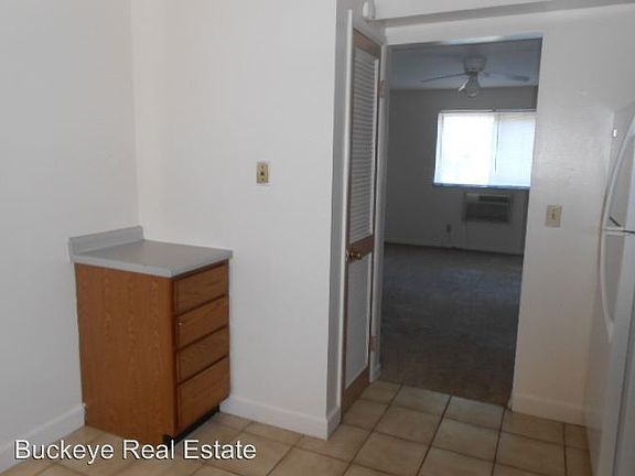 5th image of 1919 Indianola Ave APT F