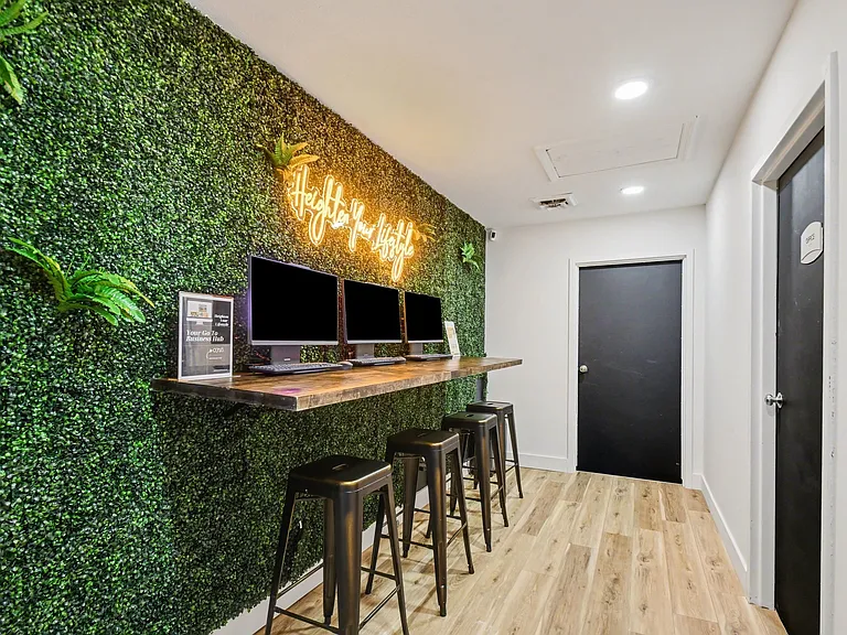 Harter Heights Place — Photo 34