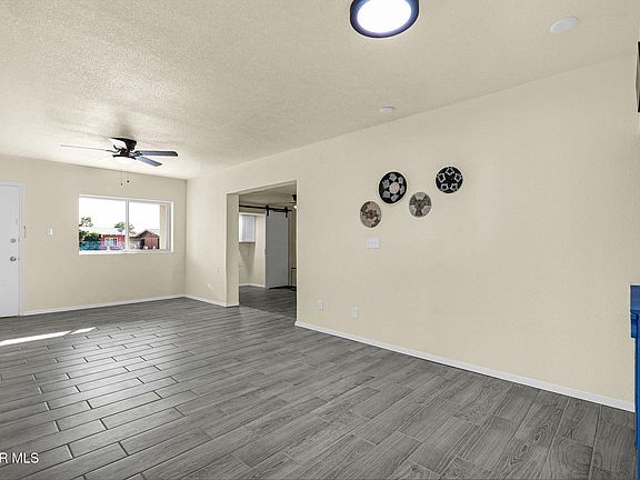 3rd image of 7413 Kingman Dr