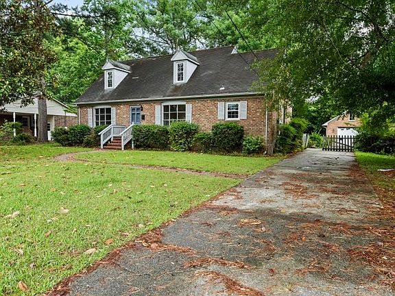 3rd image of 309 Forest Grove Avenue