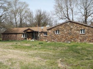 815 Hebron Rd, Granby, MO 64844