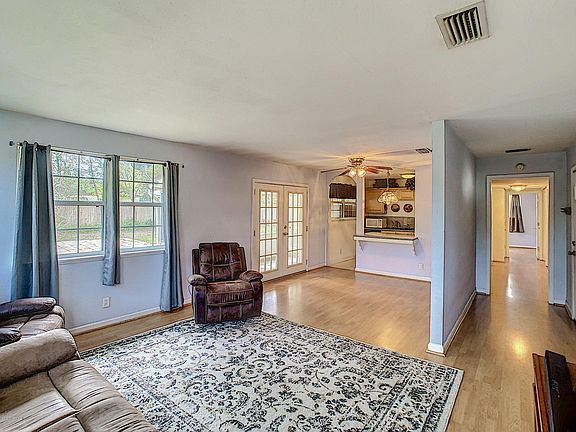 5th image of 6838 Biddy Ln