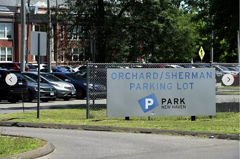 Parking close to home - 26 Tyler St #1