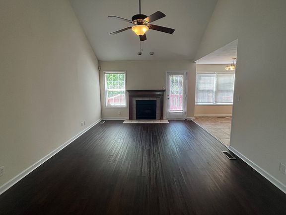 2nd image of 3132 Brook Hill Dr