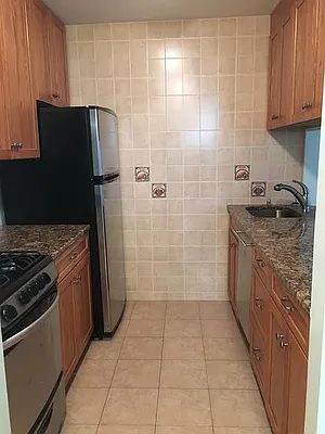 Rented by New York Residence | media 32