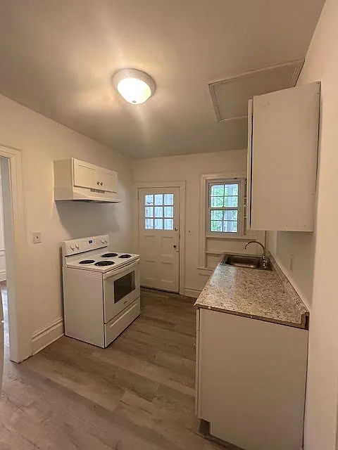 2 bed, 972 sqft, $1,395 — Photo 3