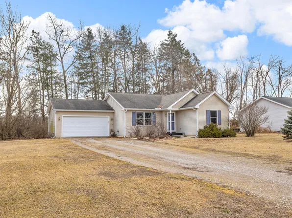 3521 Crestone Way, Tecumseh, MI 49286