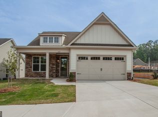 107 Magnolia Ln, Carrollton, GA 30117