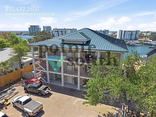 724 Harbor Blvd #101 Photo 1