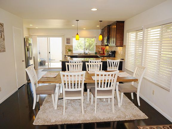 4th image of 2015 E Saddlewood Ln