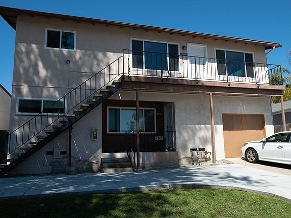 2nd image of 1868 Diamond St APT B