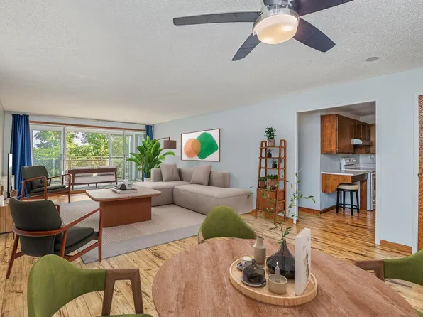 6450 York Ave S APT 516, Edina, MN 55435