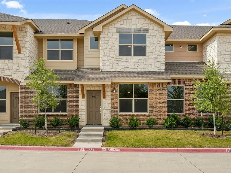 3413 Aaron Pl — Photo 1