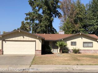 1660 W Kanai Ave, Porterville, CA 93257