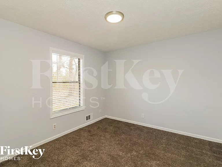 2039 Bascomb Carmel Rd — Photo 12