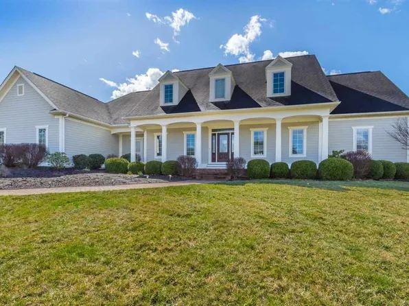 3610 E Bryn Mawr Dr, Bloomington, IN 47401