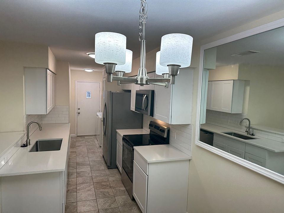 1st image of 18506 Lake Oaks Dr APT A