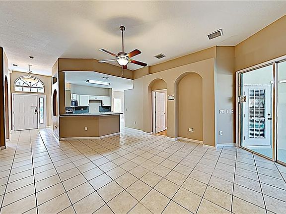 4th image of 656 Copeland Dr