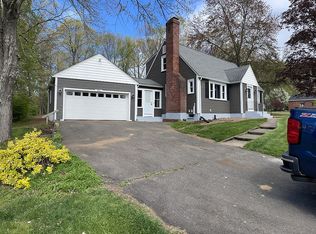 252 Mountain Rd, Ellington, CT 06029