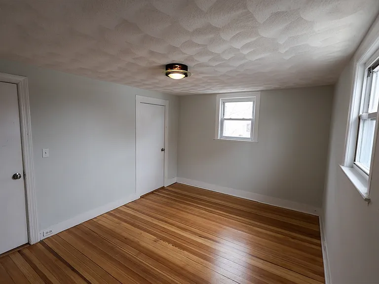 60 Essex St #2 — Photo 21