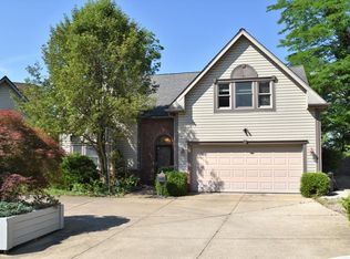 3 Villa Cir, Wheeling, WV 26003