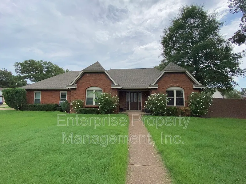 3840 Charbon Ln