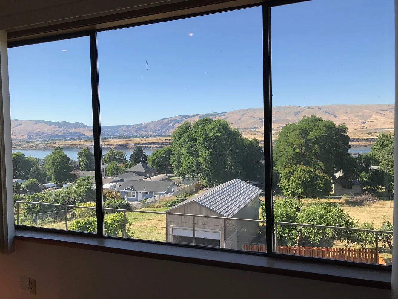 1 bed, 900 sqft, $1,600 — Photo 3