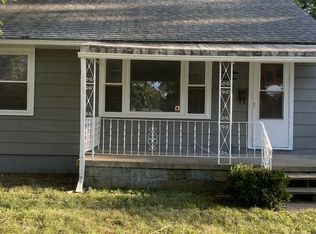 2317 E Prairie Ave, Decatur, IL 62521