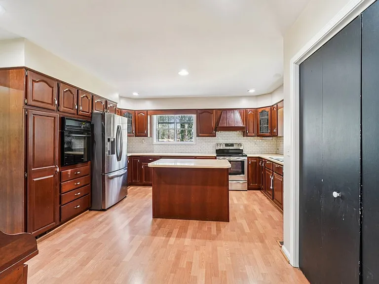710B Heatherwood Dr — Photo 13