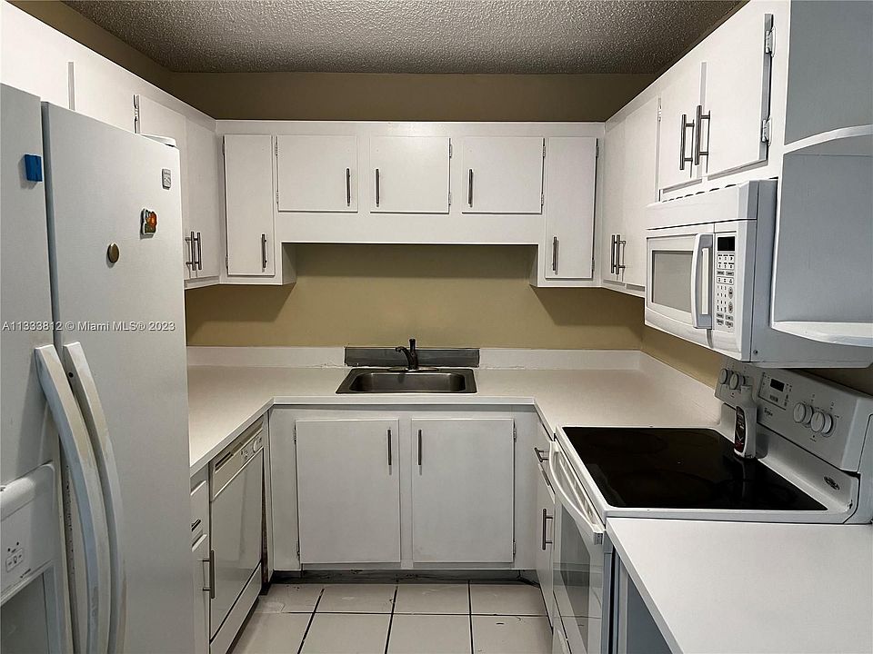 1st image of 3674 NW 111th Ave