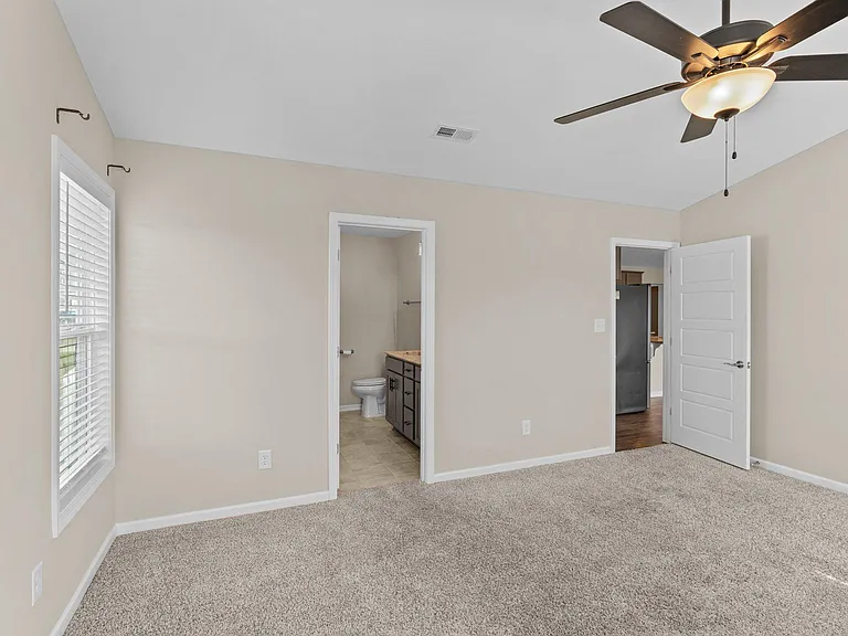 116 Harvest Blvd — Photo 32