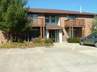 3717 Monterey Dr, Columbia, MO 65203