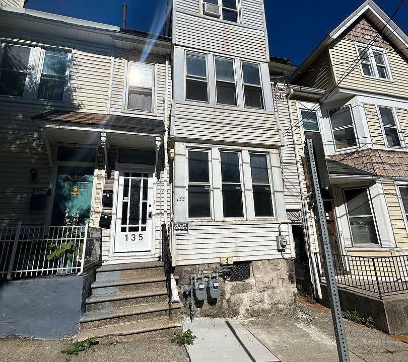1st image of 135 S 10th St Unit 2