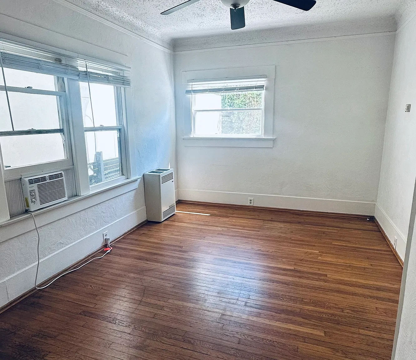 Studio, $1,500 — Photo 3