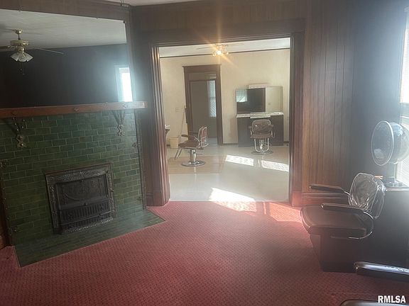 3rd image of 332 N Clay St